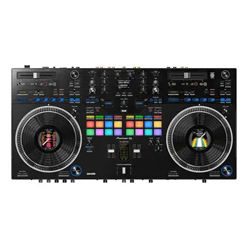 Количество ДИСКОВ Pioneer DJ DDJ-REV7 на 50% состоит из двухпалубного DJ-контроллера Serato